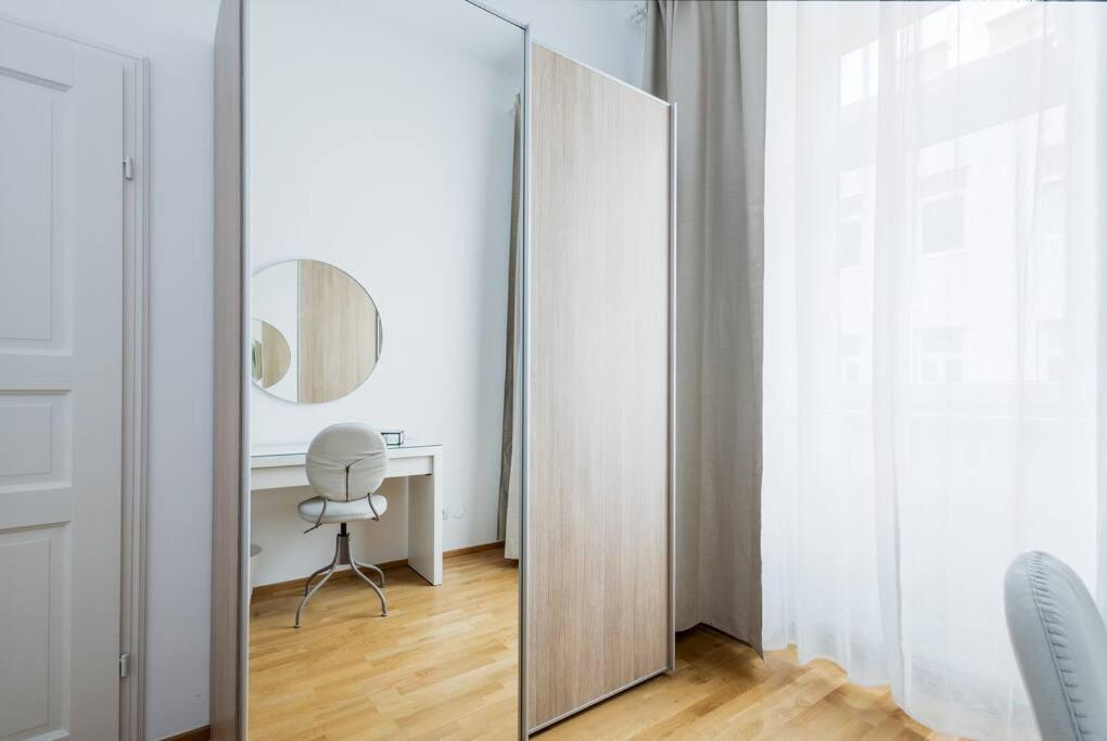 Orestaliving - Spacious 2Br On The Danube Canal فيينا المظهر الخارجي الصورة